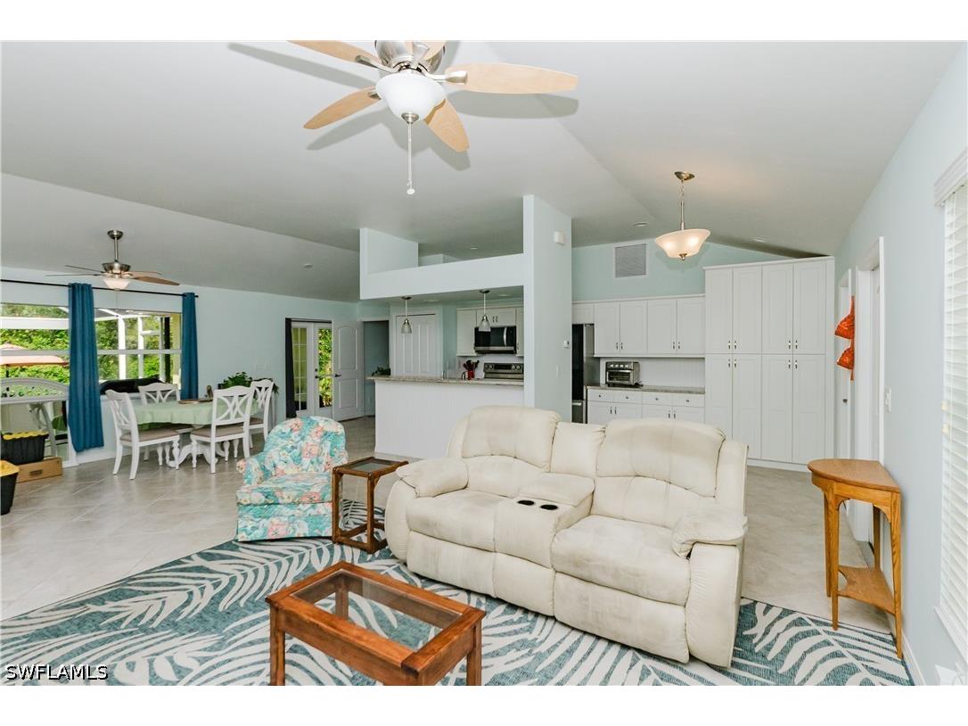 11693 Oakland Drive Bokeelia FL 33922 226013326 image9