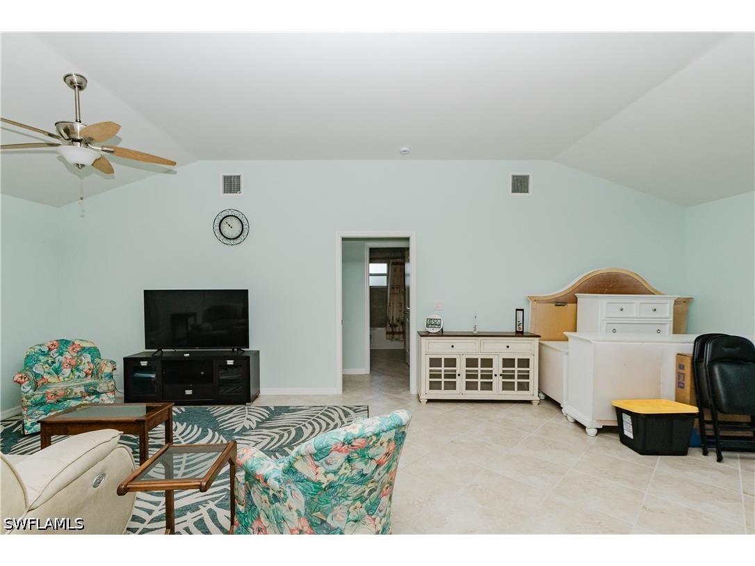 11693 Oakland Drive Bokeelia FL 33922 226013362 image10