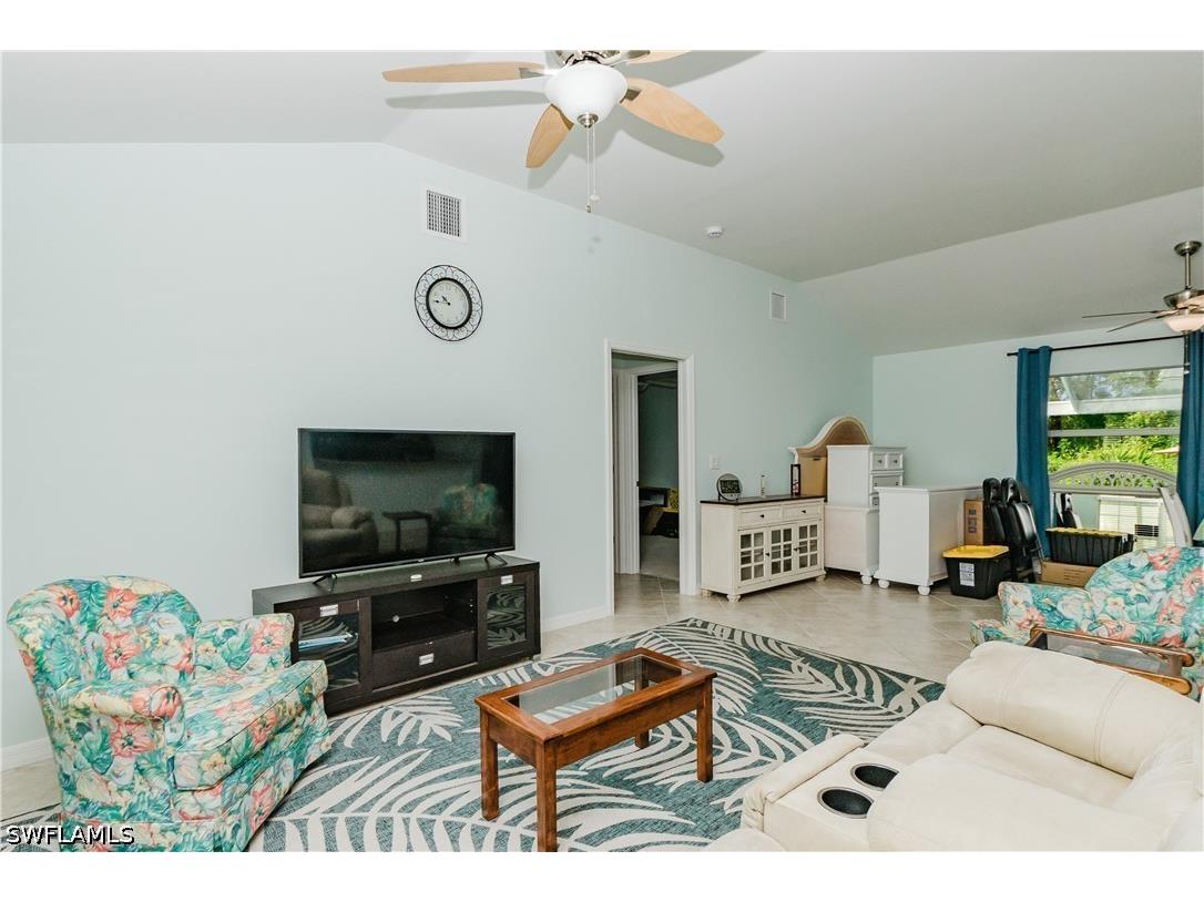 11693 Oakland Drive Bokeelia FL 33922 226013362 image9