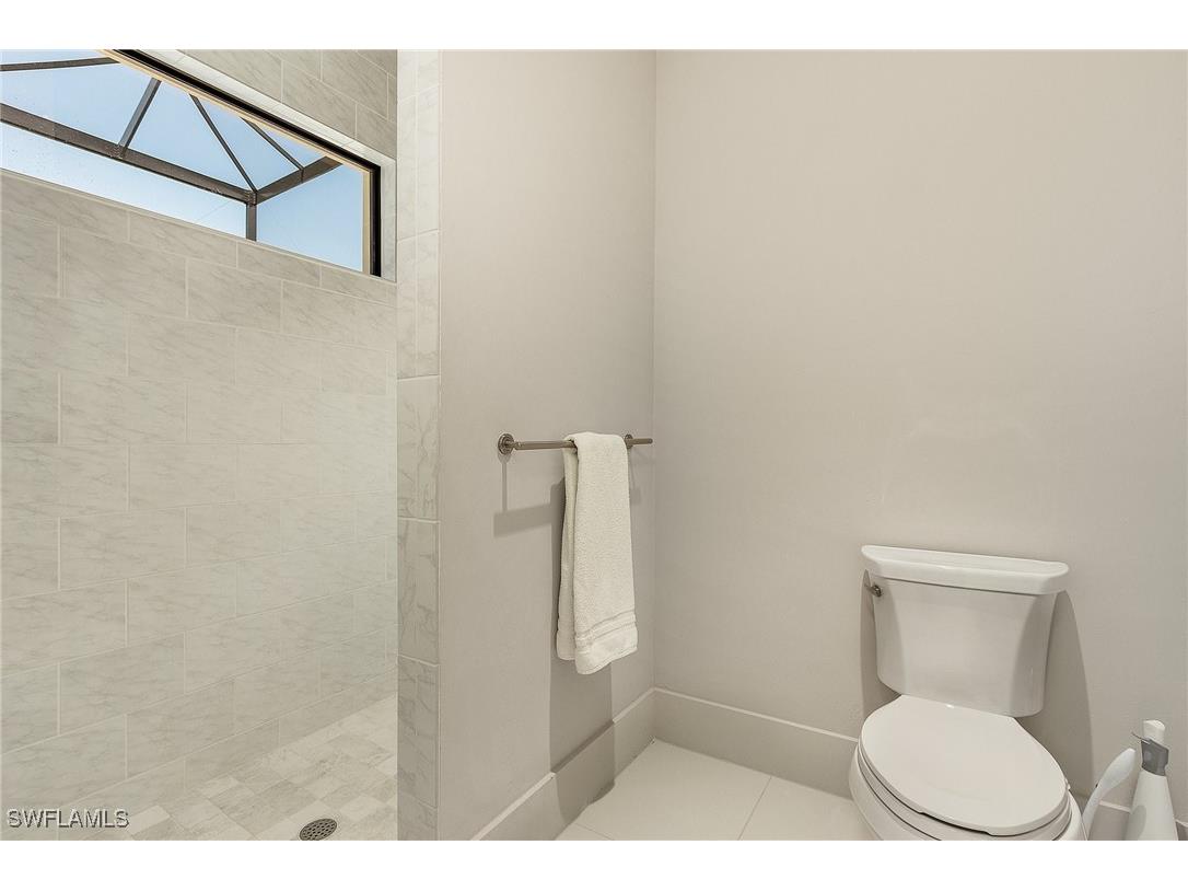 11695 Royal Tee Circle Cape Coral FL 33991 225062823 image19