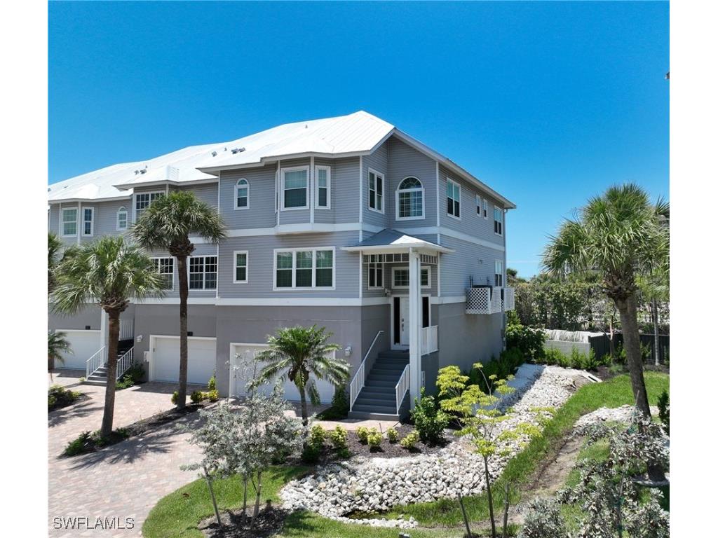 117 Barefoot Circle #18 Bonita Springs FL 34134 225072262 image1