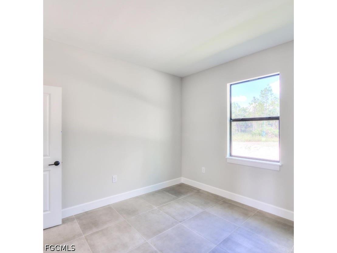 117 Desoto Boulevard N Naples FL 34120 2026025031 image10