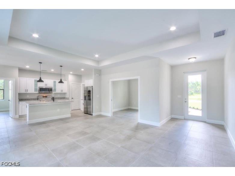117 Desoto Boulevard N Naples FL 34120 2026025031 image2