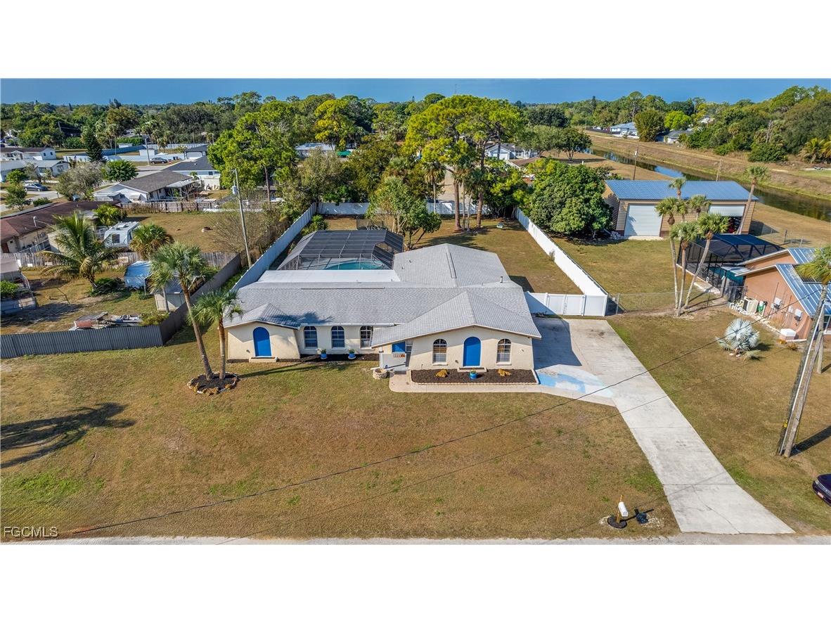 117 Lake Avenue Lehigh Acres FL 33936 2026002903 image1