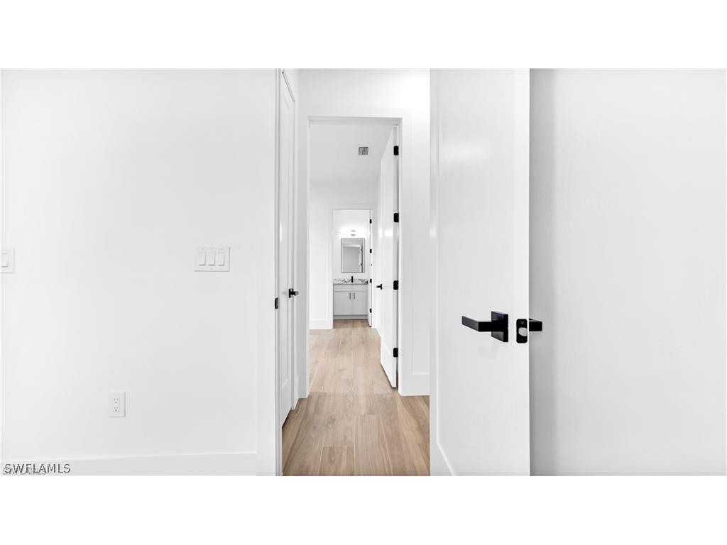 117 NE 5th Terrace Cape Coral FL 33909 226005991 image30