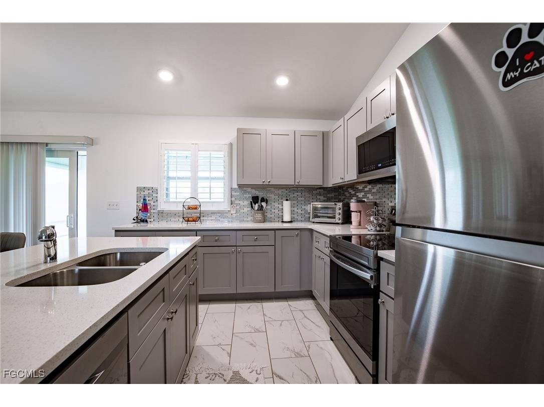 117 Paxton Street Lehigh Acres FL 33974 2025010795 image13