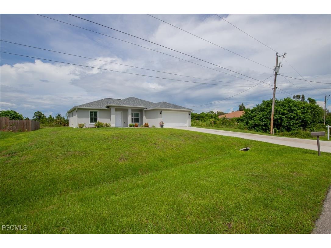 117 Paxton Street Lehigh Acres FL 33974 2025010795 image29