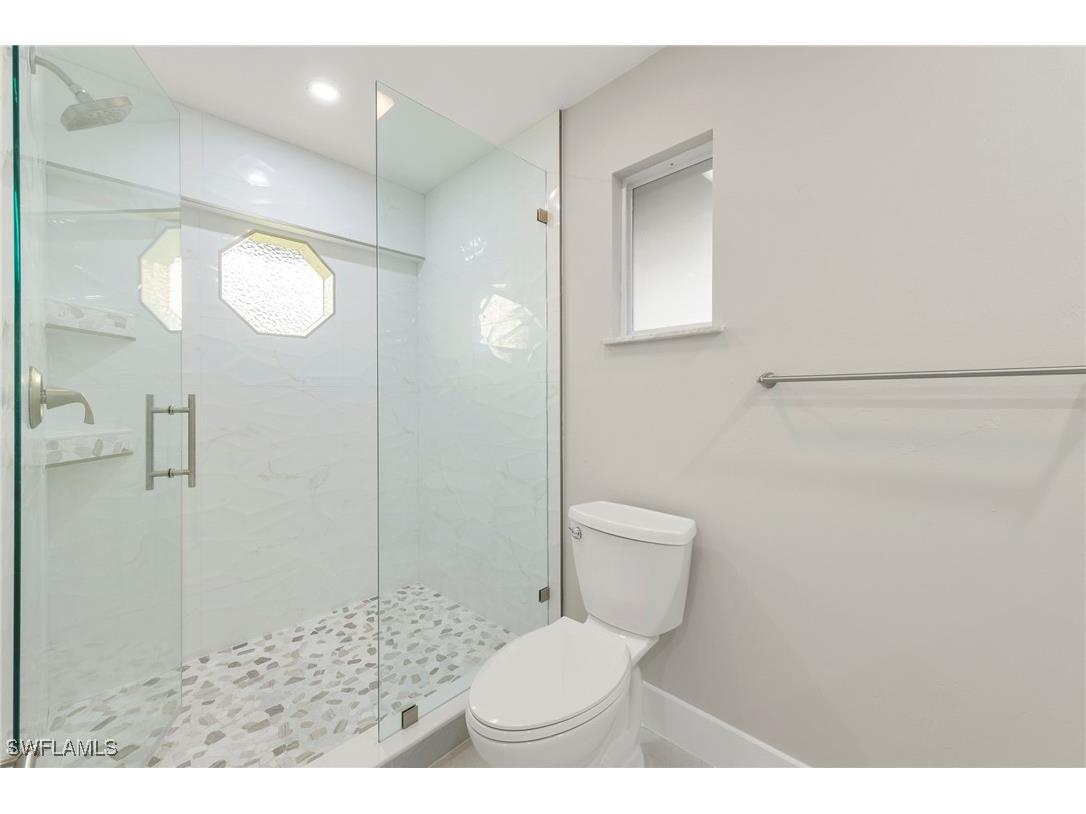 117 SE 40th Terrace Cape Coral FL 33904 225011261 image17