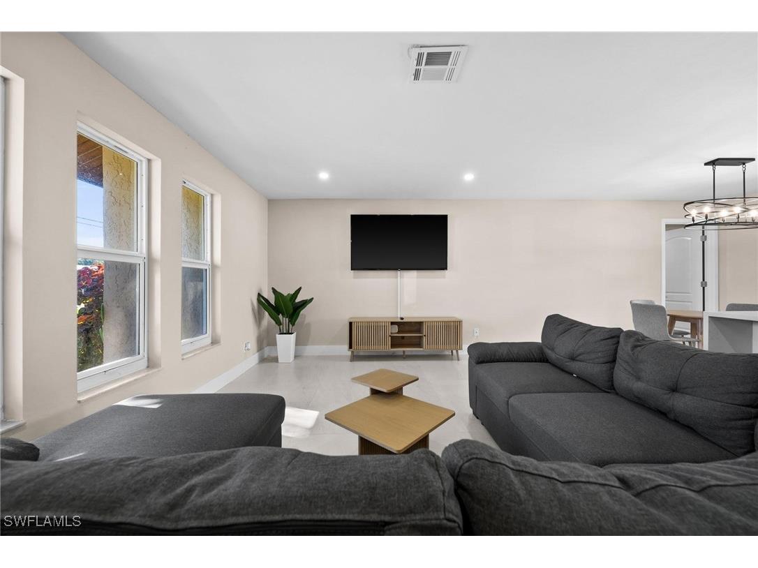 117 SE 40th Terrace Cape Coral FL 33904 225011261 image6