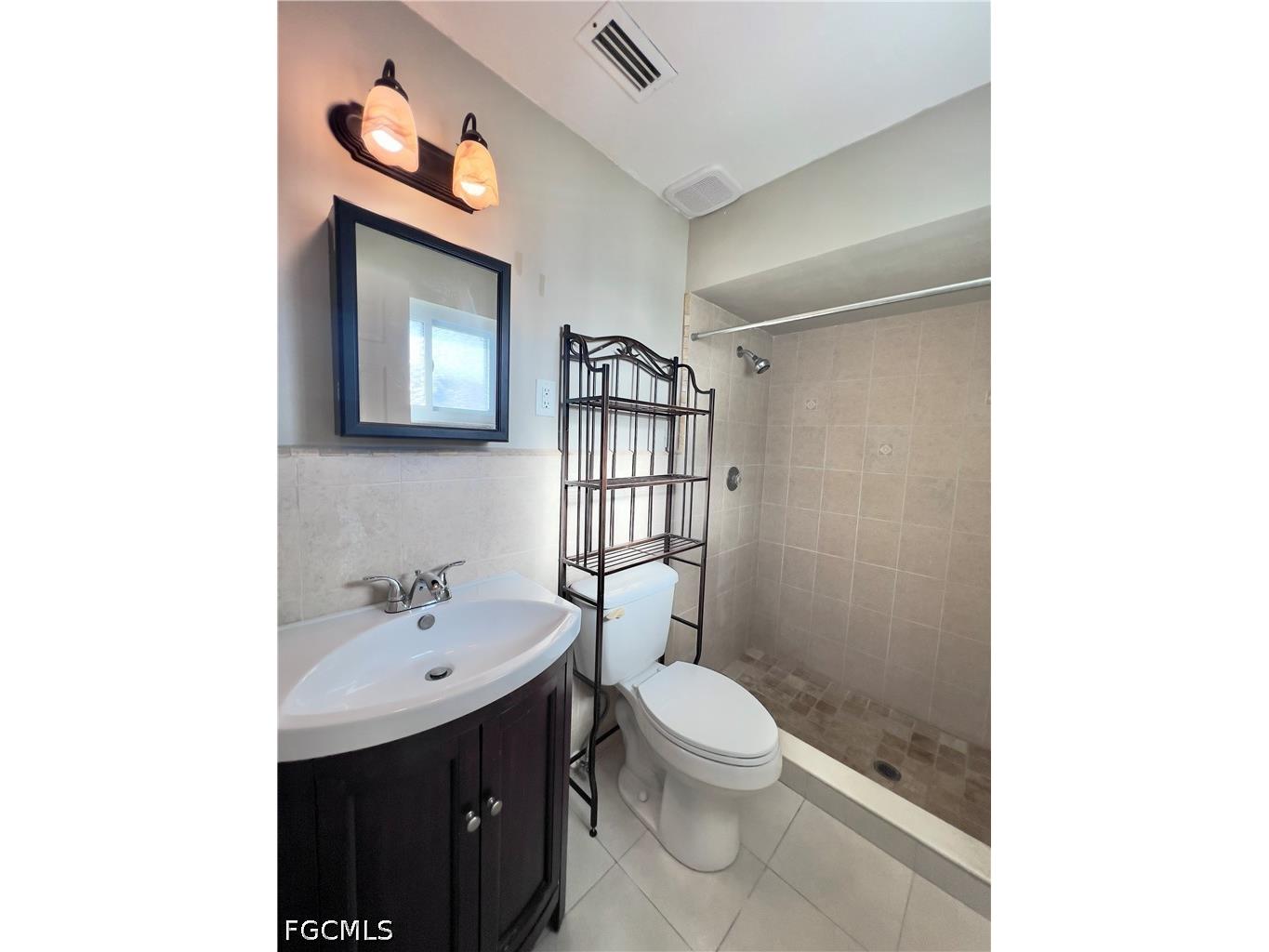 117 SE 45th Terrace Cape Coral FL 33904 2026019066 image14