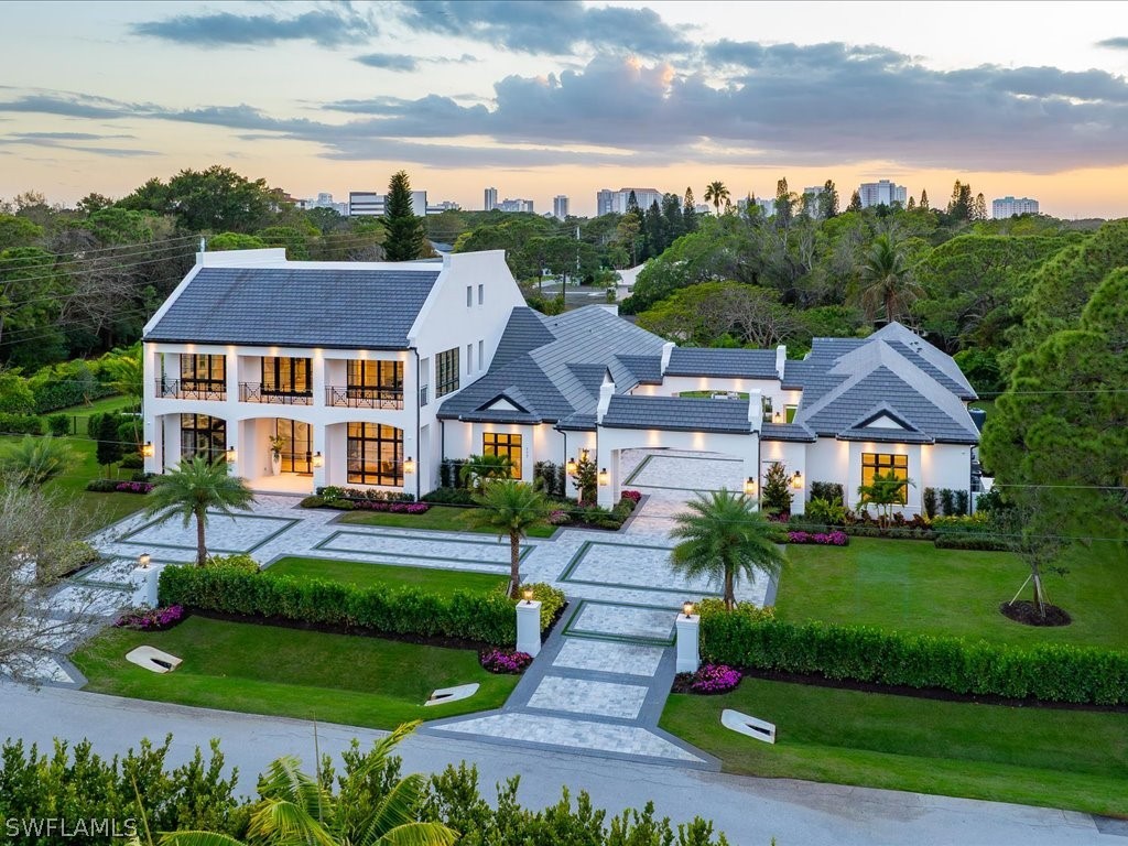 117 West Street Naples FL 34108 226009848 image1