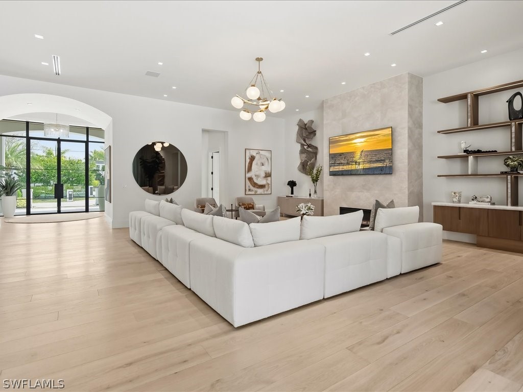 117 West Street Naples FL 34108 226009848 image21