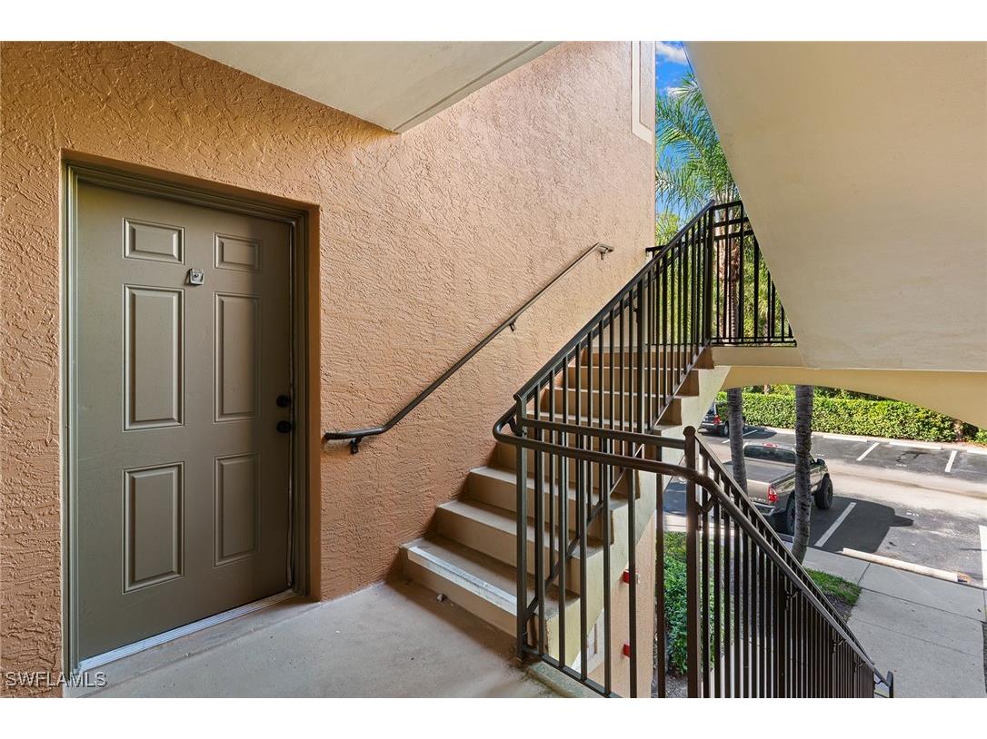 1170 Reserve Way #205 Naples FL 34105 226004196 image1