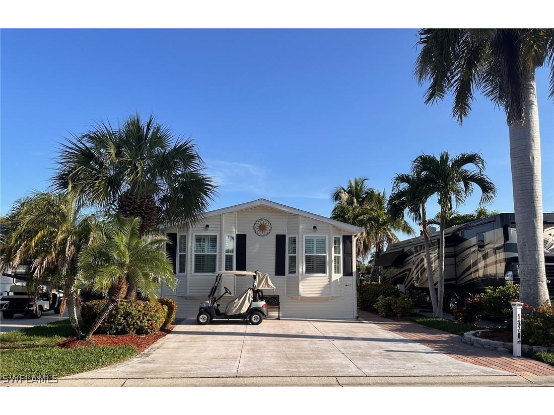 1170 Silver Lakes Boulevard Naples FL 34114 224026318 image1