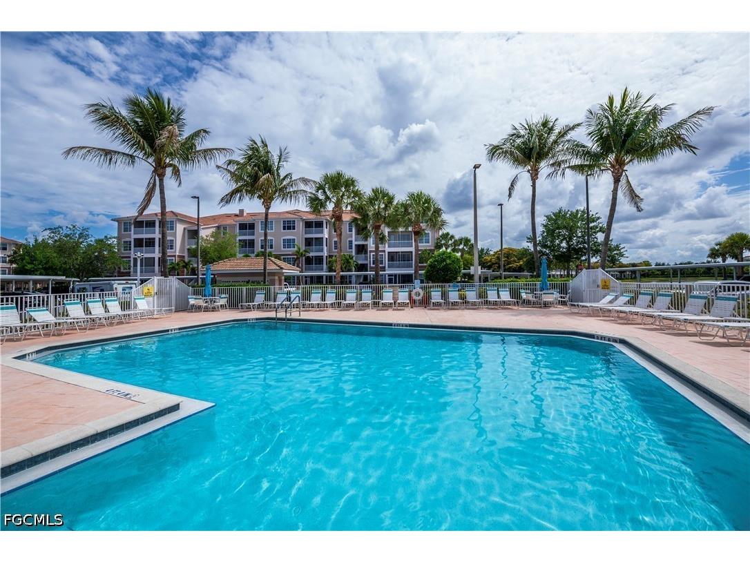 11700 Pasetto Lane #102 Fort Myers FL 33908 2026018834 image1