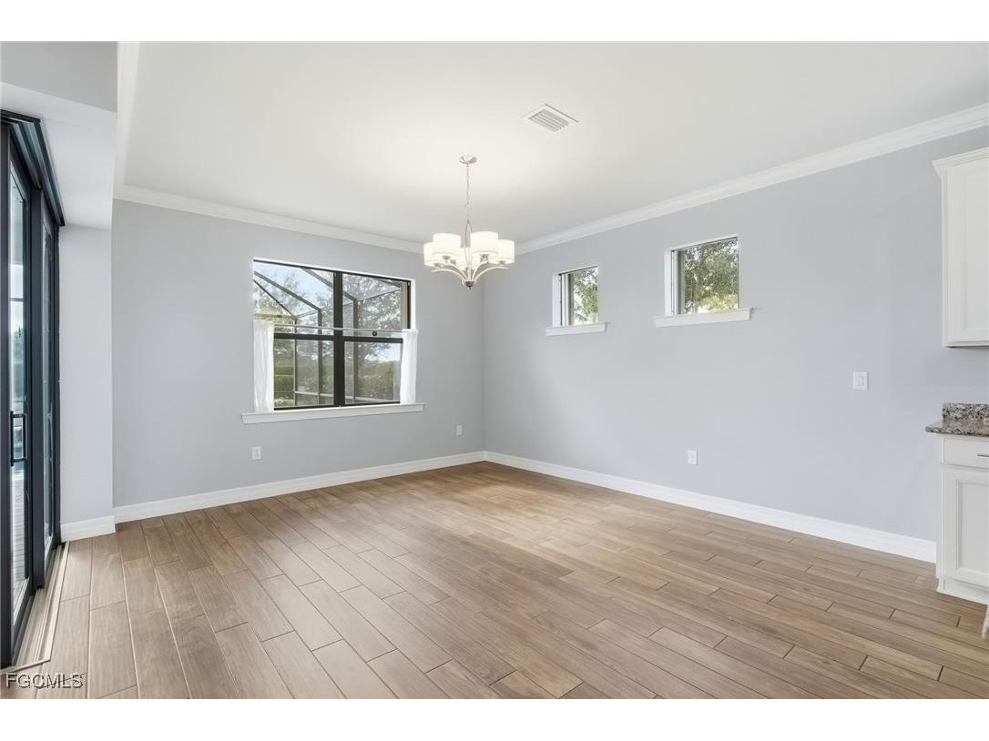 11701 Bowes Circle Fort Myers FL 33913 2025024327 image16