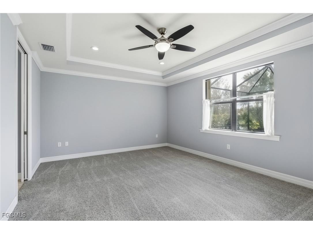 11701 Bowes Circle Fort Myers FL 33913 2025024327 image18