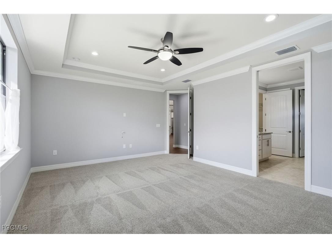 11701 Bowes Circle Fort Myers FL 33913 2025024327 image19