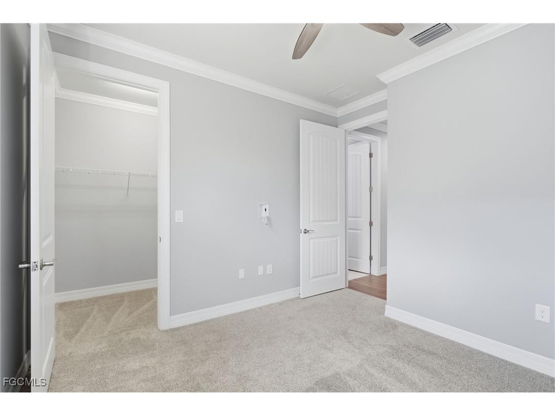 11701 Bowes Circle Fort Myers FL 33913 2025024327 image30