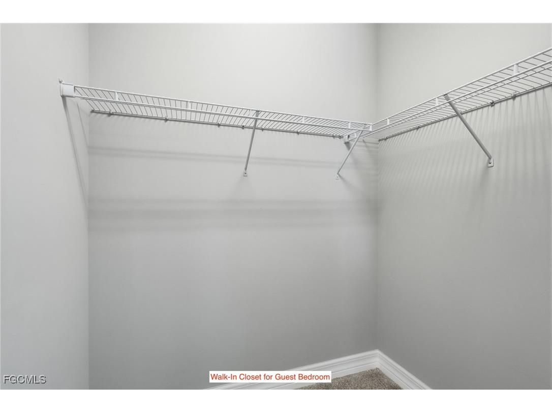 11701 Bowes Circle Fort Myers FL 33913 2025024327 image31