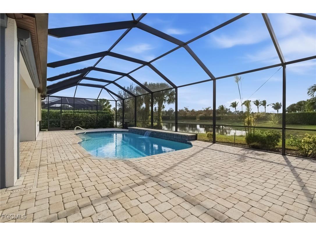 11701 Bowes Circle Fort Myers FL 33913 2025024327 image38