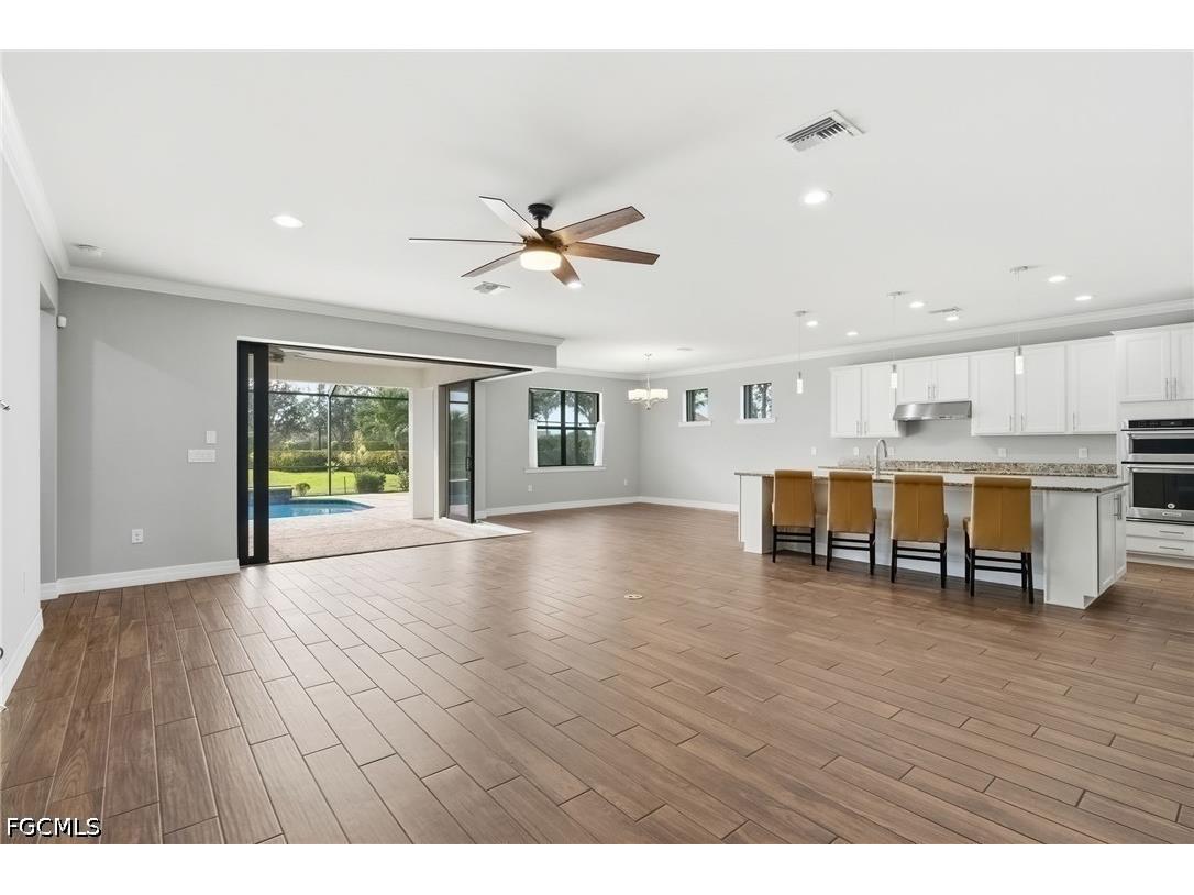 11701 Bowes Circle Fort Myers FL 33913 2026023654 image9