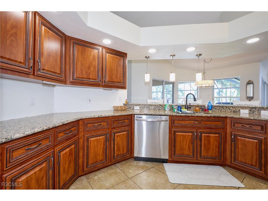 11704 Lady Anne Circle Cape Coral FL 33991 2025013674 image17