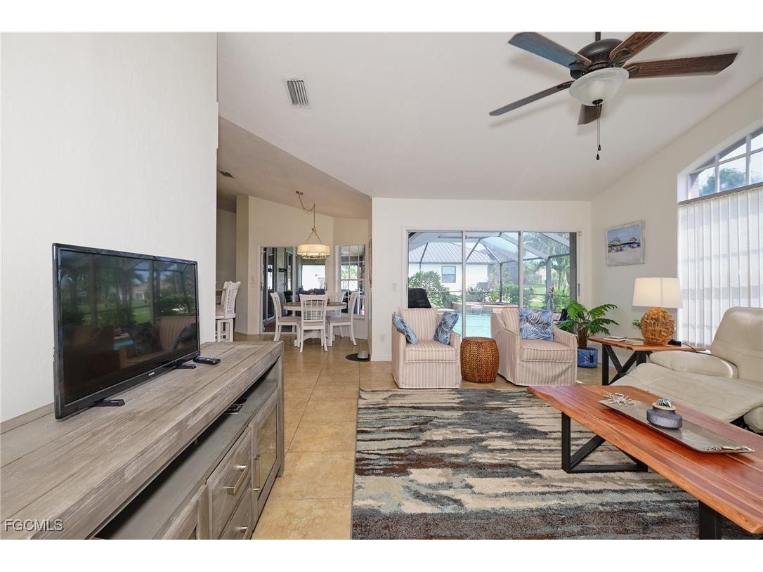 11704 Lady Anne Circle Cape Coral FL 33991 2025013674 image25
