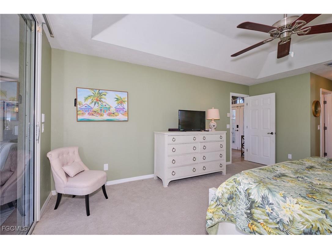 11704 Lady Anne Circle Cape Coral FL 33991 2025013674 image30