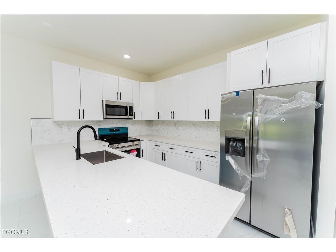 1171 Countess Avenue Lehigh Acres FL 33974 2025004467 image7