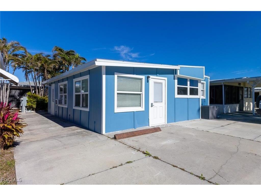 11710 Ariana Drive #47 Fort Myers FL 33908 2025005489 image1