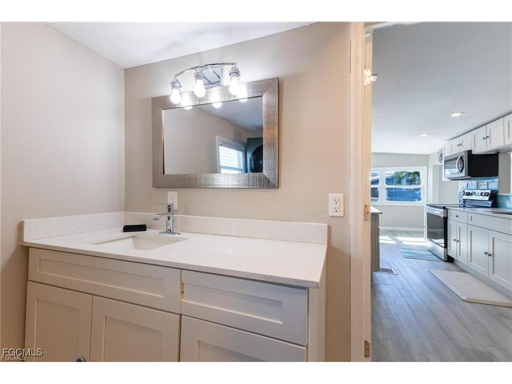 11710 Ariana Drive #47 Fort Myers FL 33908 2025005489 image15