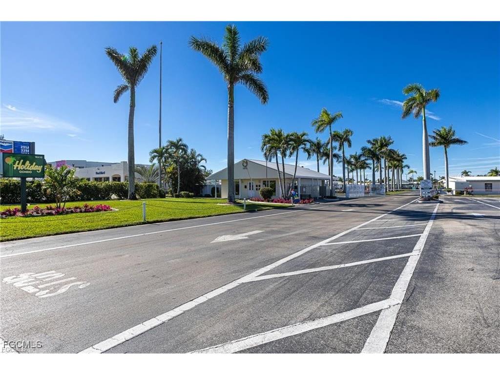 11710 Ariana Drive #47 Fort Myers FL 33908 2025005489 image19