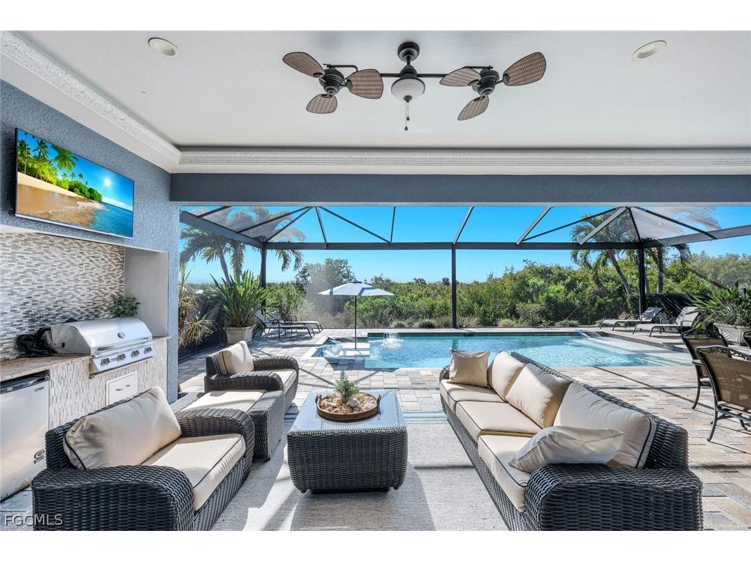 11711 Royal Tee Circle Cape Coral FL 33991 2026007913 image31