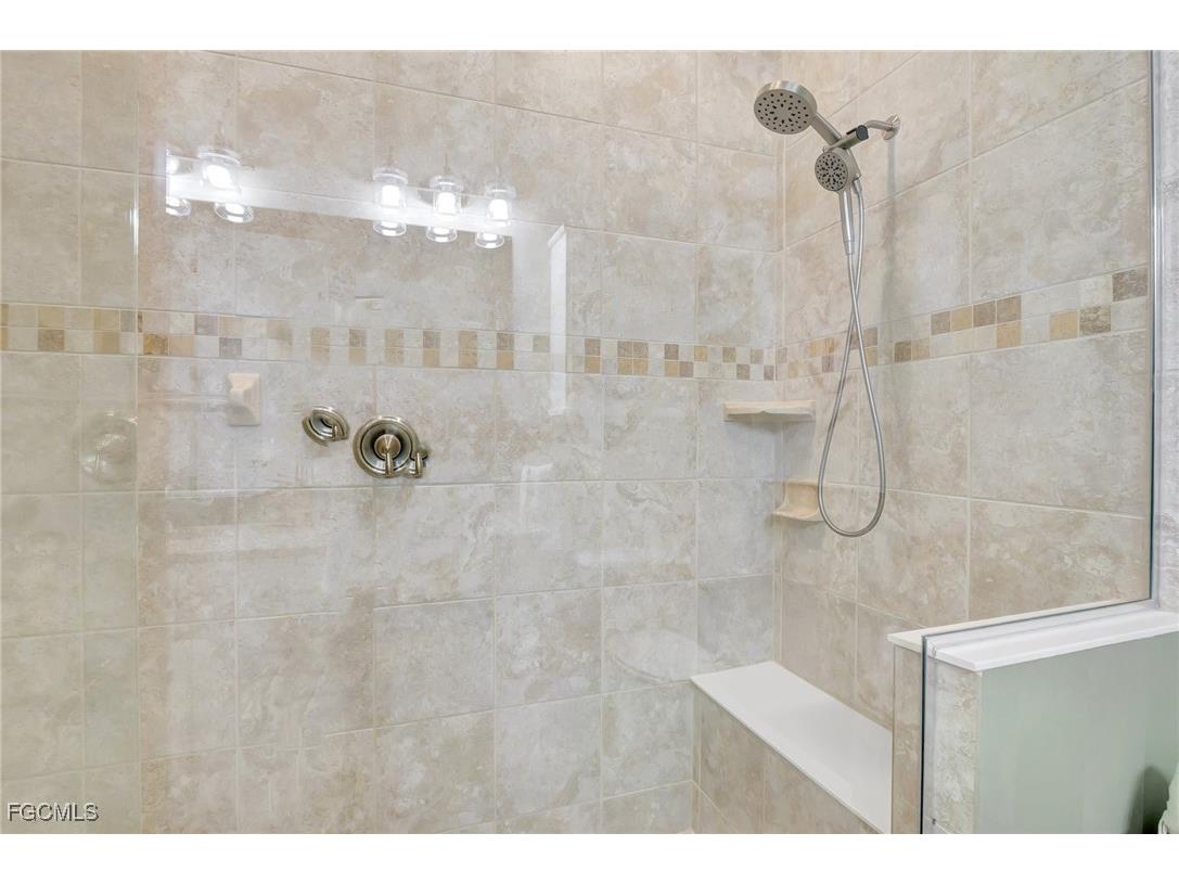 11716 Avingston Terrace Fort Myers FL 33913 2025009275 image22