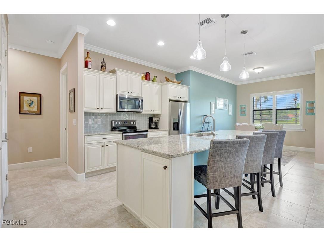 11716 Avingston Terrace Fort Myers FL 33913 2025009275 image8