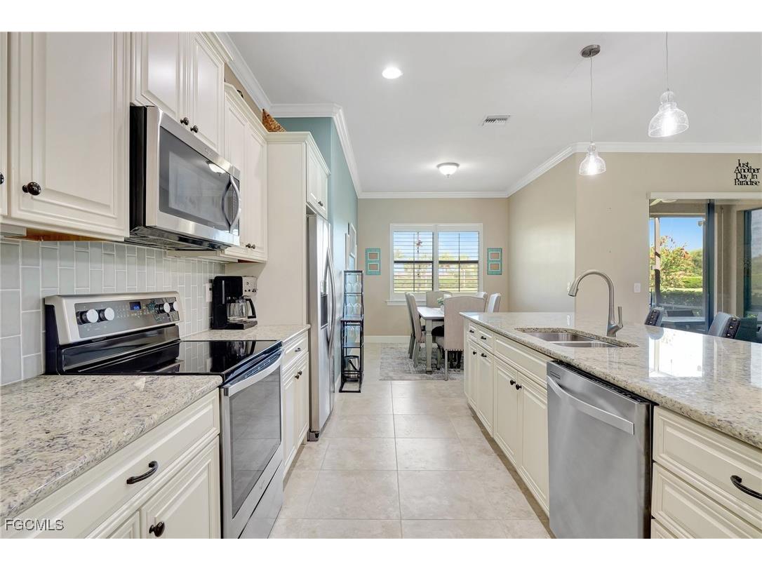 11716 Avingston Terrace Fort Myers FL 33913 2025009275 image9