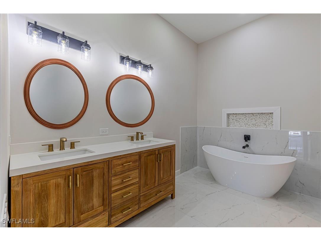 11718 Quail Village Way #17 Naples FL 34119 225073678 image12