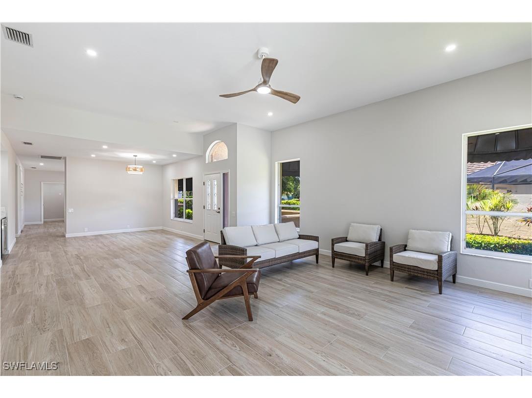 11718 Quail Village Way #17 Naples FL 34119 225073678 image4