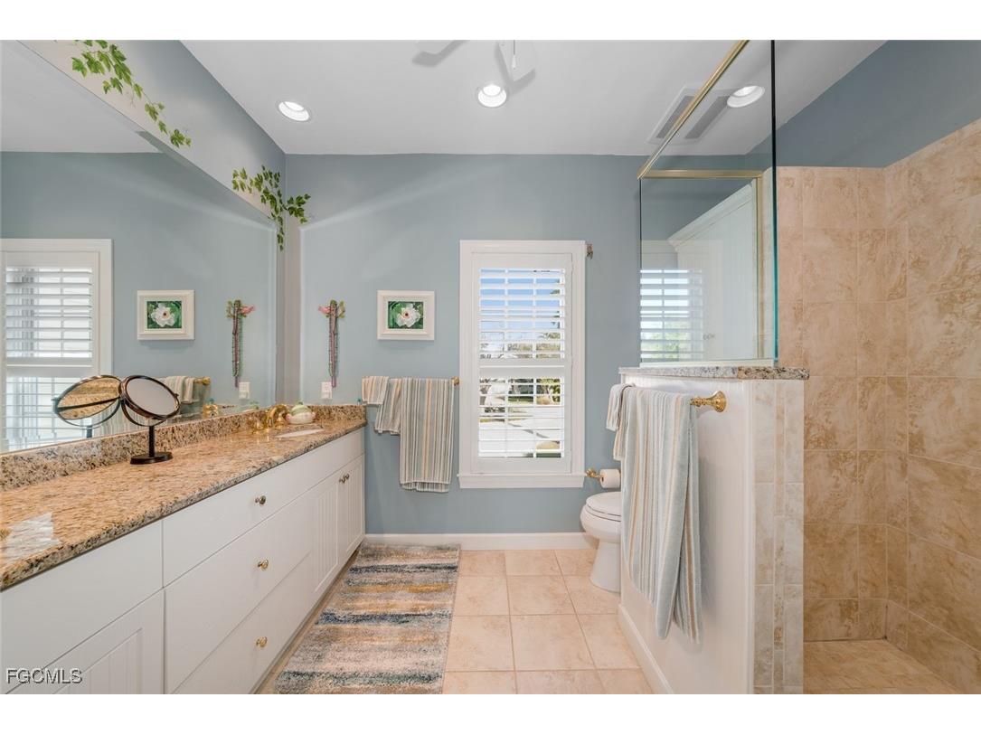 1172 Kittiwake Circle Sanibel FL 33957 2025017262 image29