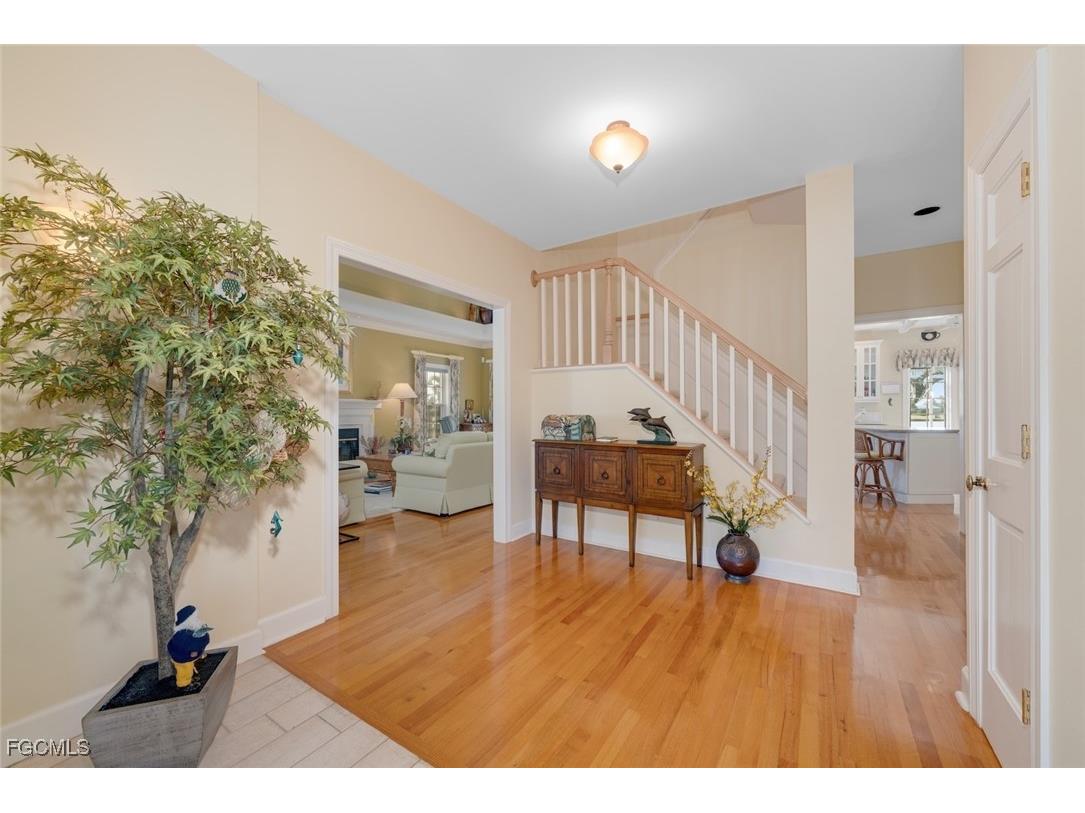 1172 Kittiwake Circle Sanibel FL 33957 2025017262 image5