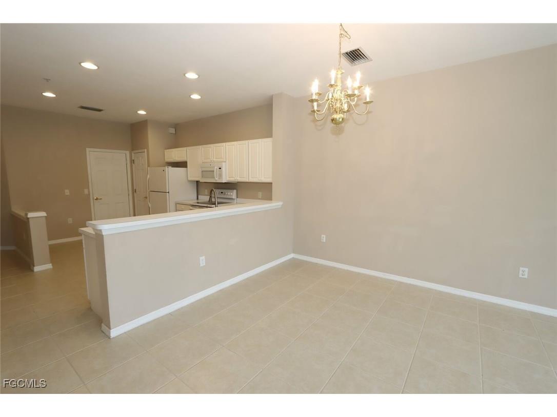 1172 Oxford Lane #27 Naples FL 34105 2025019522 image7