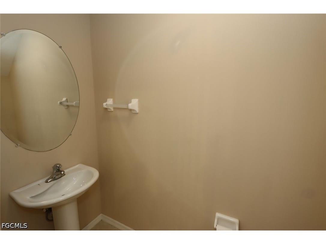 1172 Oxford Lane #27 Naples FL 34105 2026028303 image11
