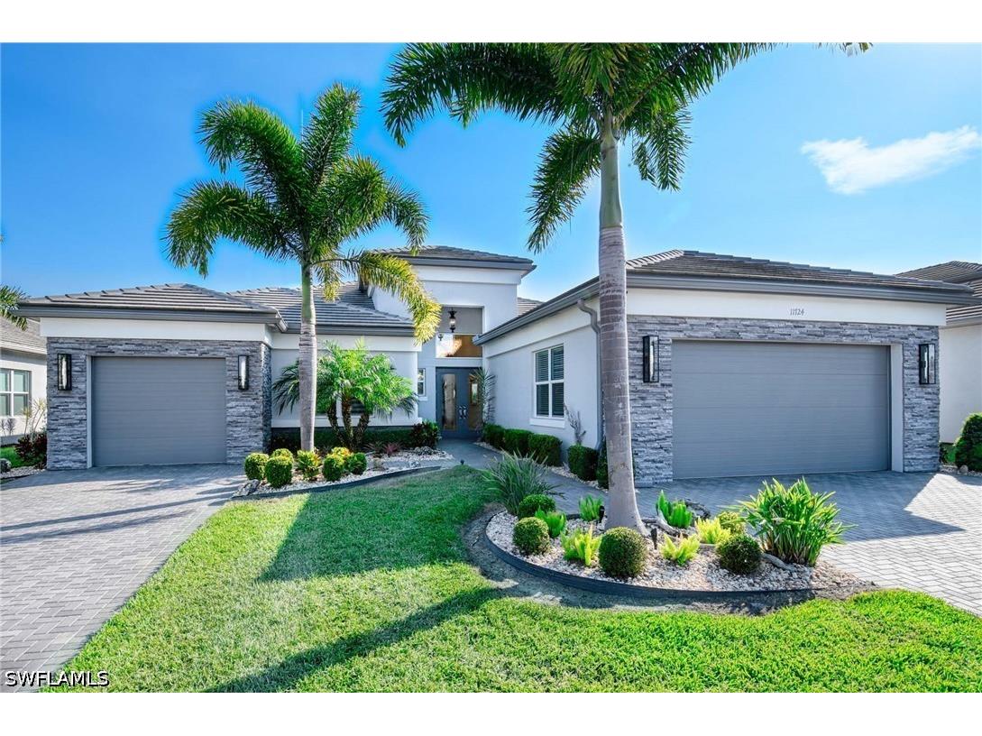 11724 Peony Terrace Naples FL 34120 226012185 image1