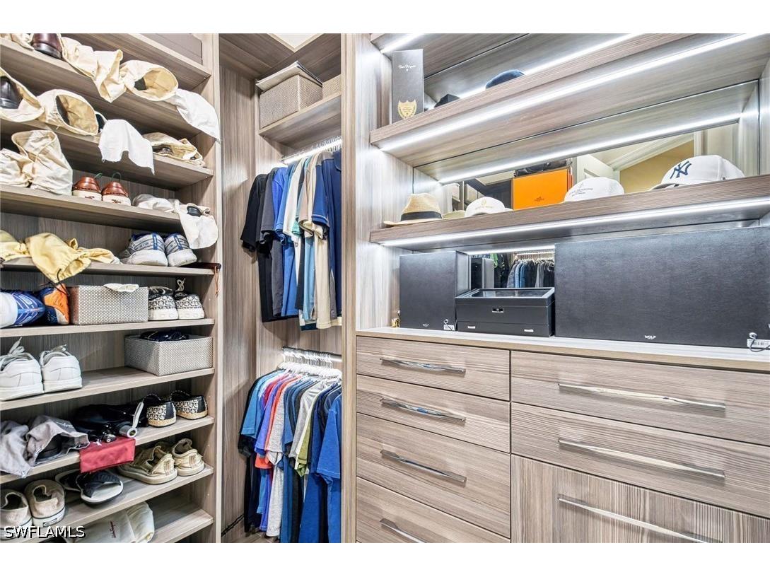 11724 Peony Terrace Naples FL 34120 226012185 image28