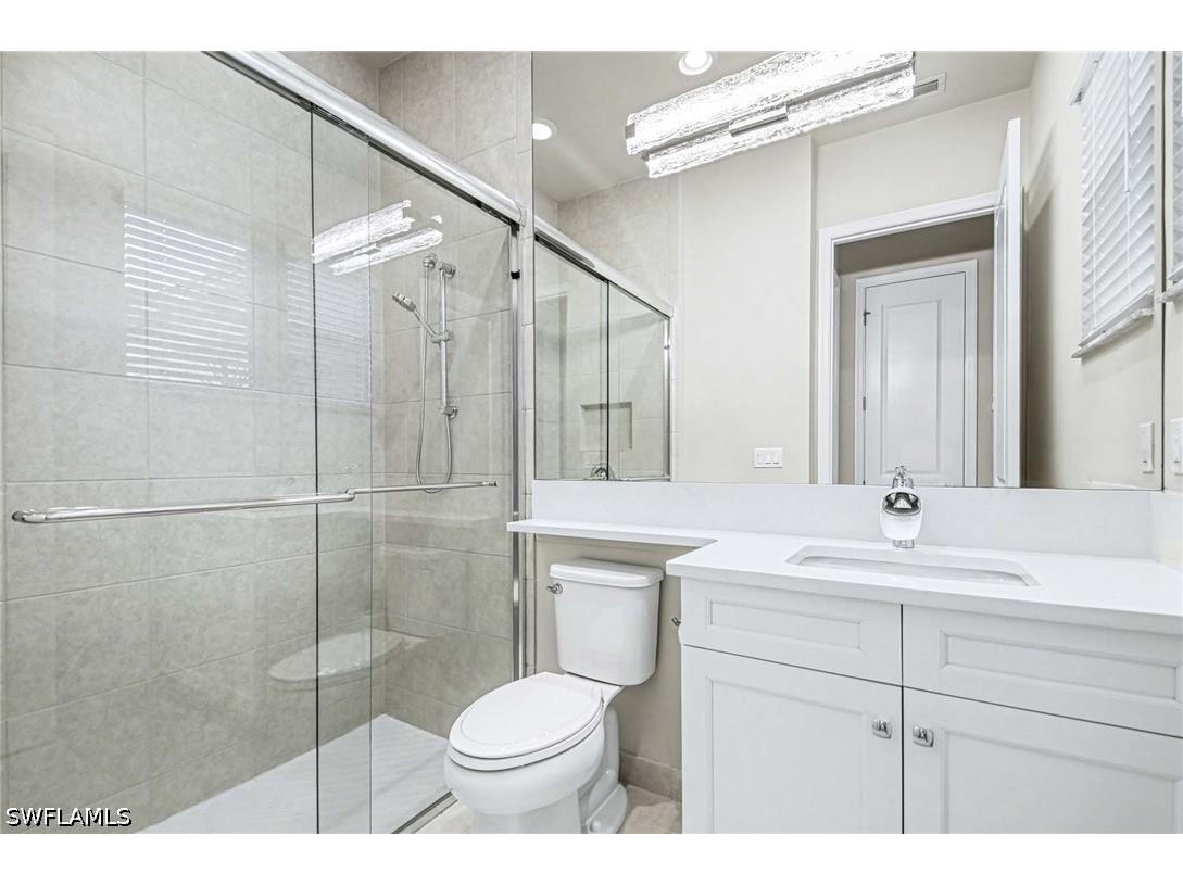 11724 Peony Terrace Naples FL 34120 226012185 image37