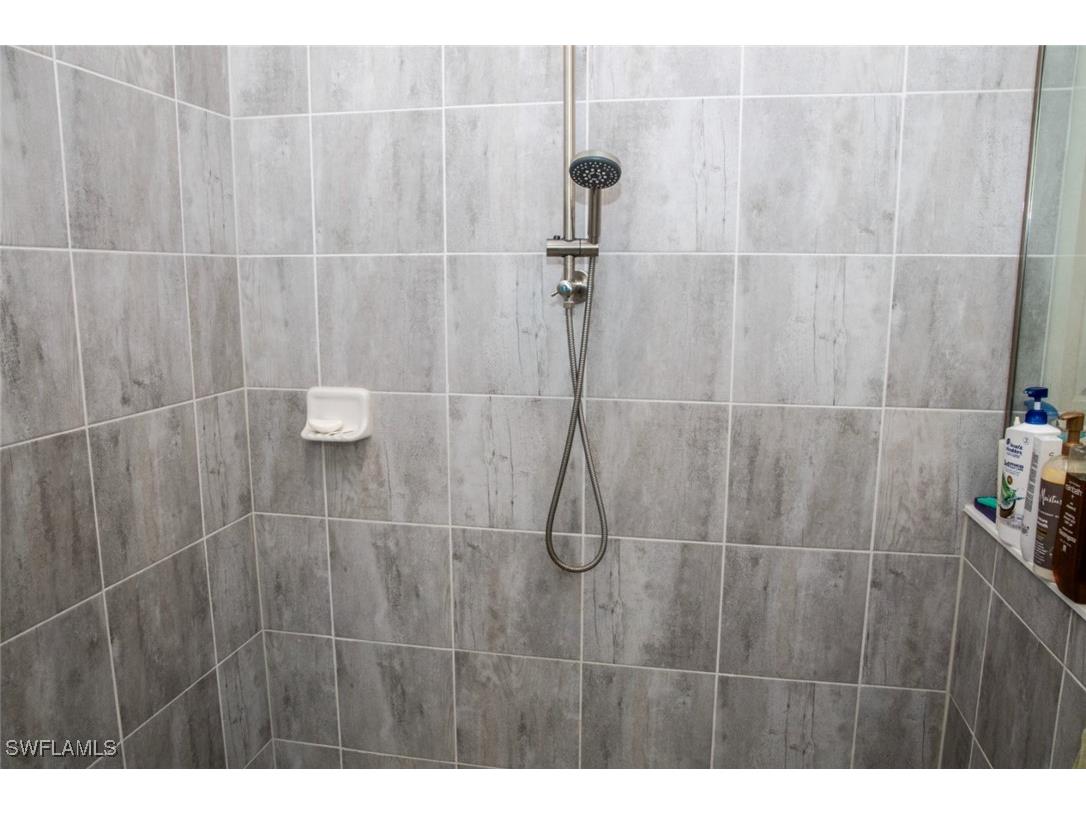 11726 Canopy Loop Fort Myers FL 33913 225071566 image17