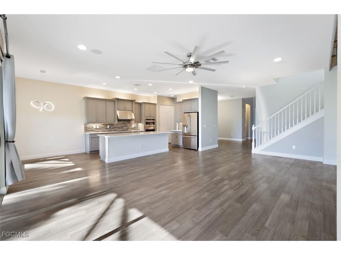 11727 Kati Falls Lane Fort Myers FL 33913 2025014046 image4