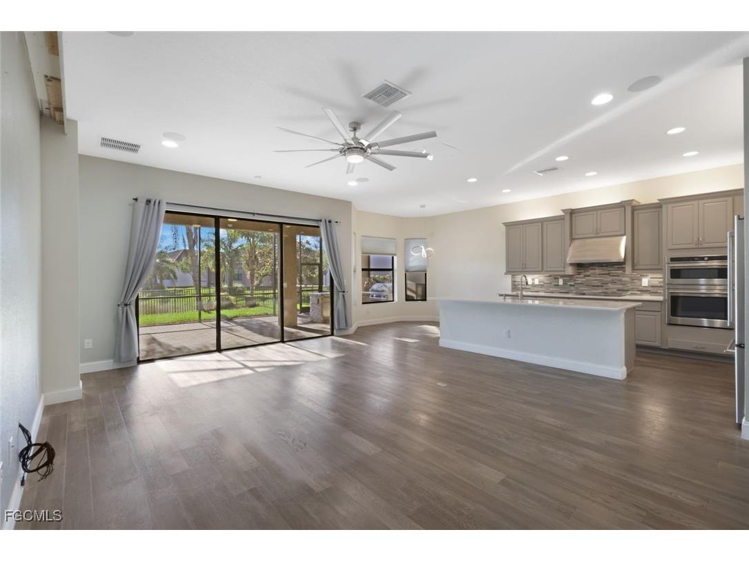 11727 Kati Falls Lane Fort Myers FL 33913 2025014046 image6