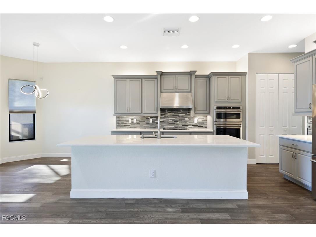 11727 Kati Falls Lane Fort Myers FL 33913 2025014046 image9